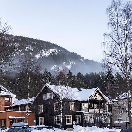 Straand Hotel Врадал Екстериор снимка