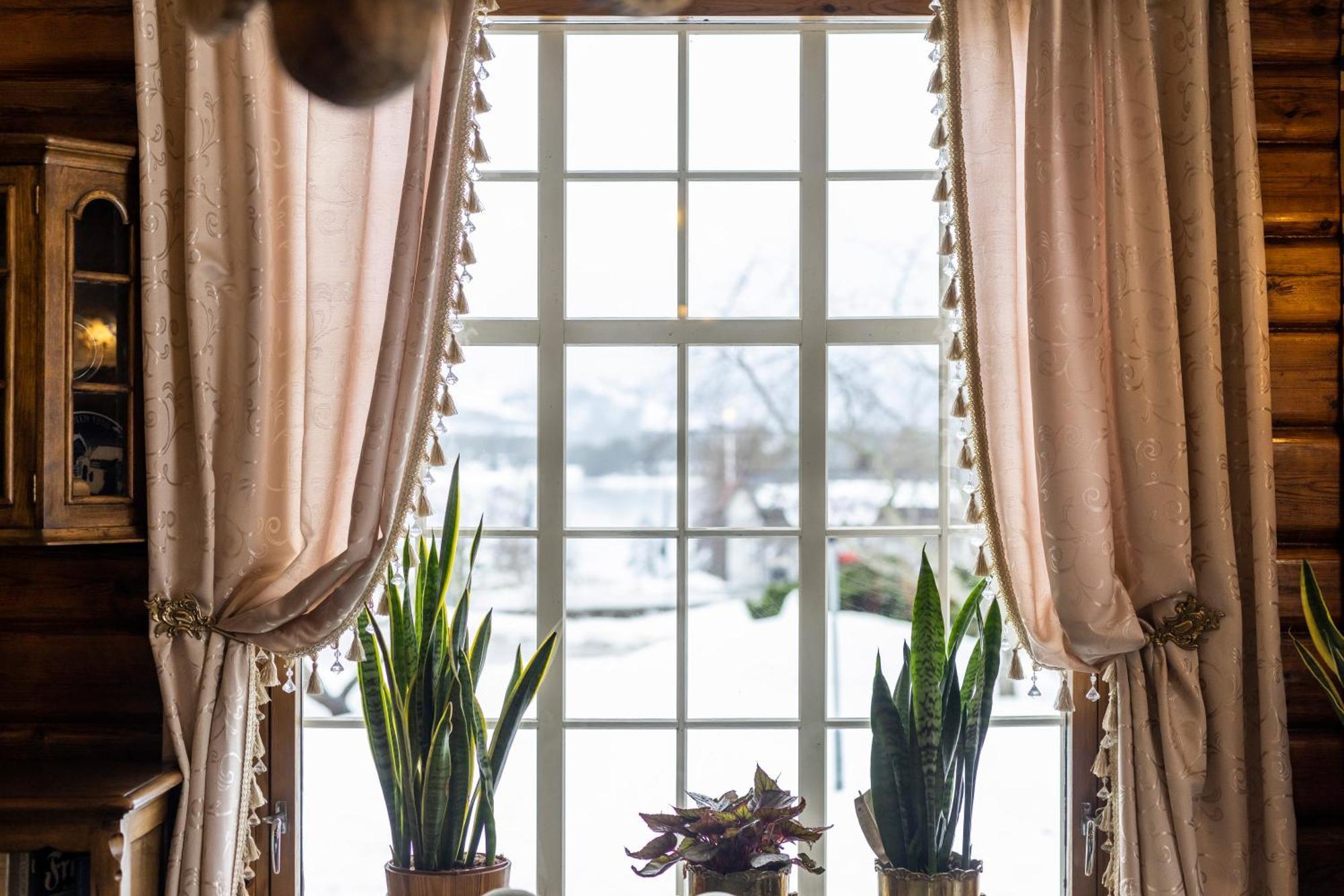 Straand Hotel Врадал Екстериор снимка