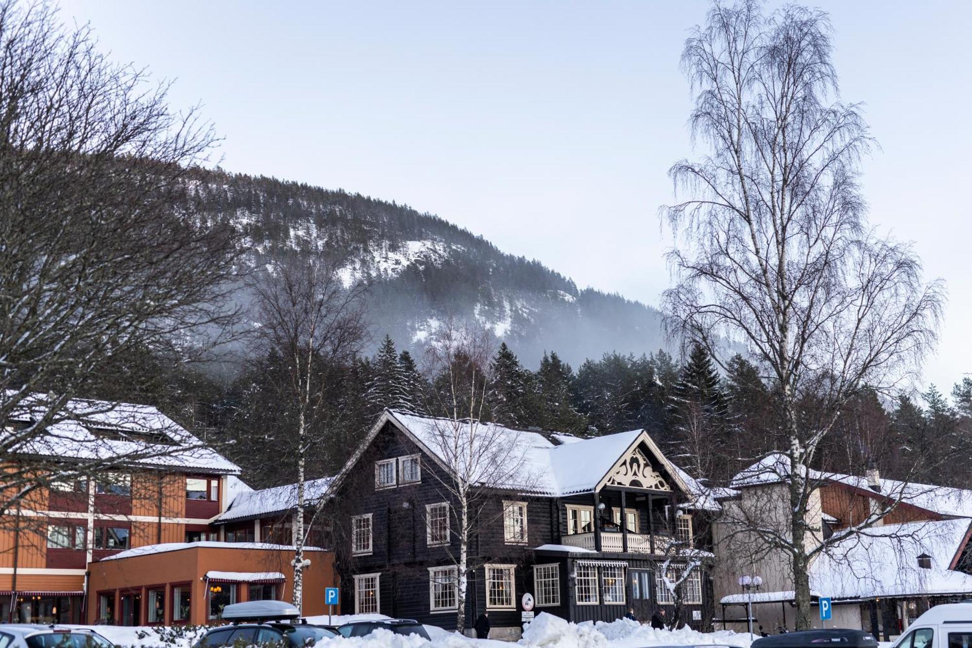 Straand Hotel Врадал Екстериор снимка